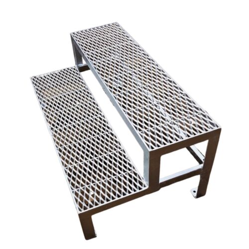 Stahltreppe 2 Stufen ohne Geländer feuerverzinkt für außen – Premium Qualität