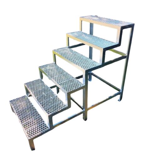 Stahltreppe Außen ohne Geländer 6 Stufen feuerverzinkt – stabile Treppe für große Höhen