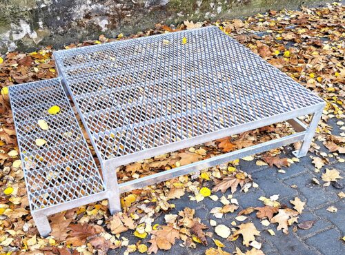 Stahltreppe mit Podest 1 Stufen