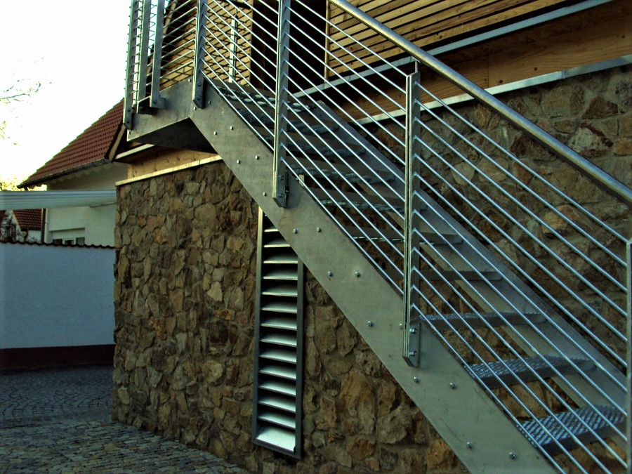 Baromet - Stahltreppenfabrik